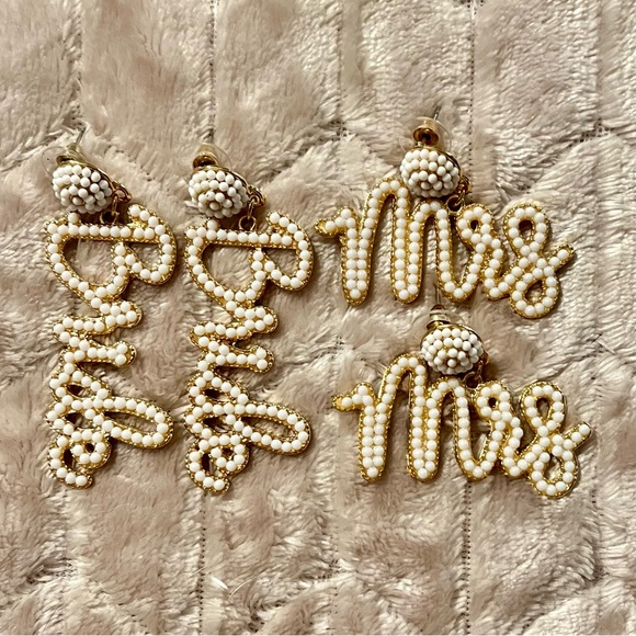 Mrs Beaded Earrings Dangle Drop Handmade Bride Bachelorette Jewelry - Picture 3 of 6